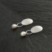 Ohrstecker ovale Platte + Oval aus Vierkantdraht mit Perle, ca. 25 mm, Silber