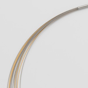 Stahl Halsreif, 11-reihig bicolor, 0,36 mm Seil, 1,8 mm Bajonett - lieferbare Längen, 40, 42, 45, 50, 60, 70, 80, 90 cm